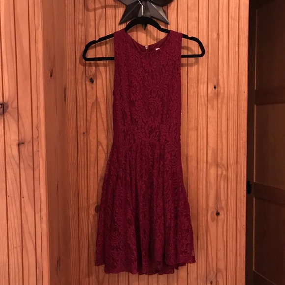 Burgundy Lace Detailed Dress - Picture 1 of 1